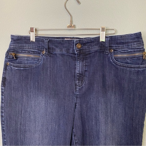 Chico's Zip Pocket Straight Leg Jeans Size 2 (US 12) - Picture 3 of 7